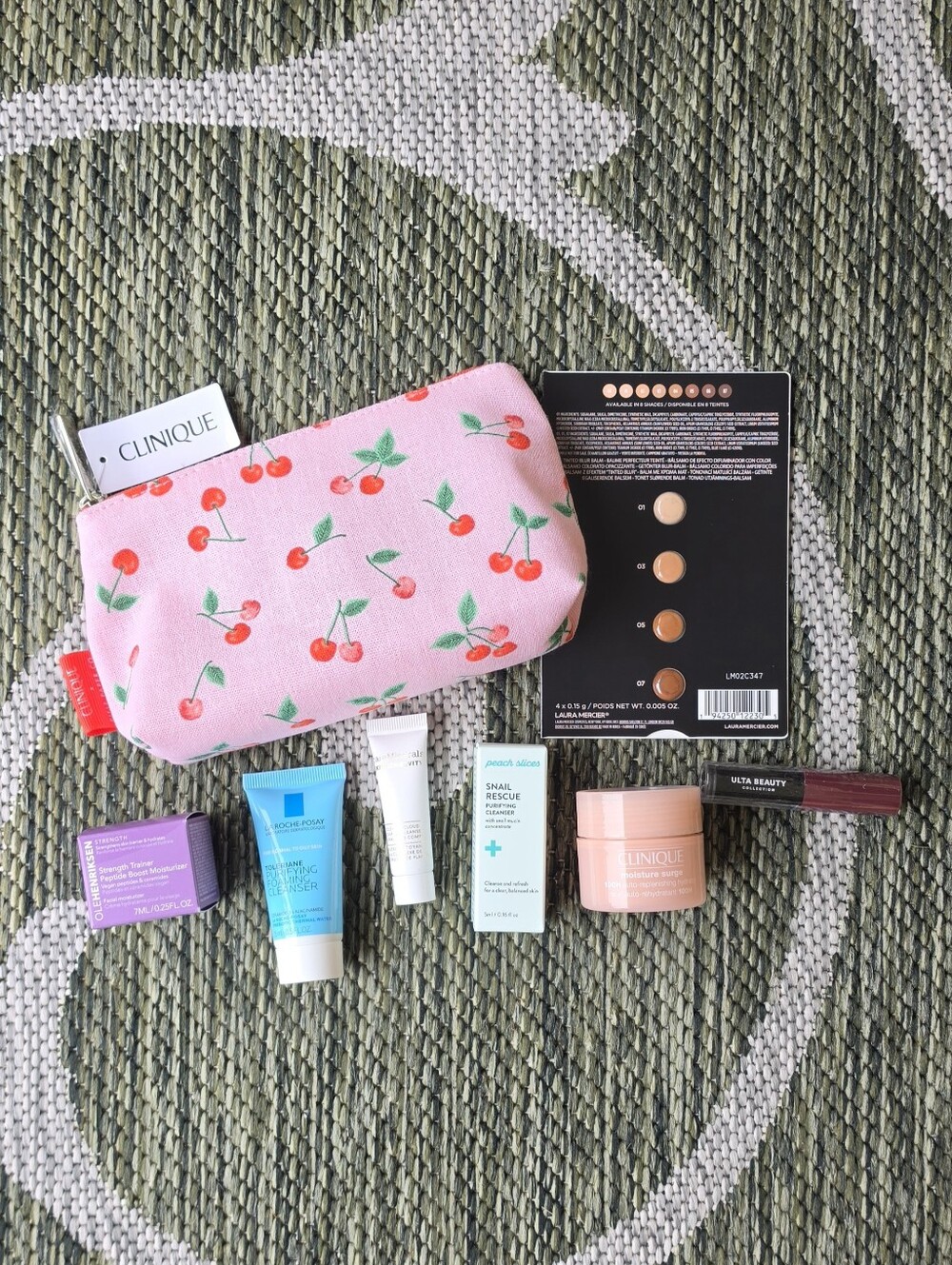 Makeup Bag & Sample Bundle